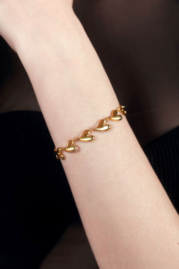 bracelet coeur d'amour en or